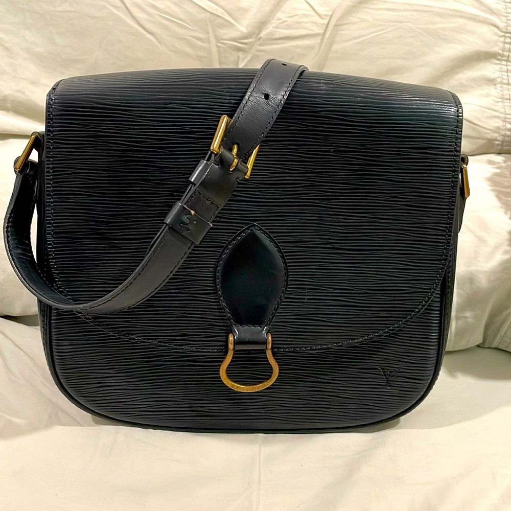 Preowned Louis Vuitton Black Epi Leather Saint Cloud MM Bag